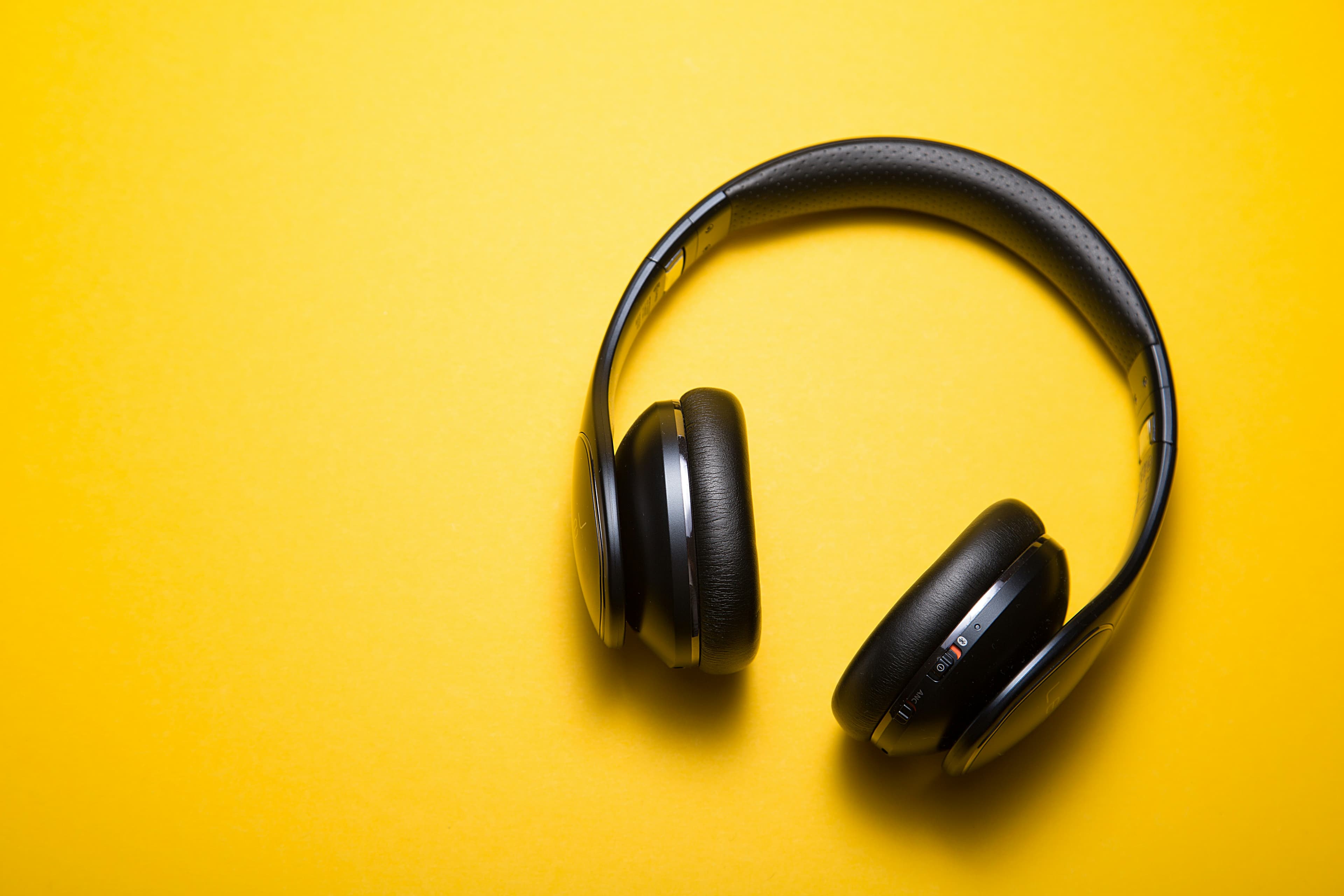 Wireless Bluetooth Headphones